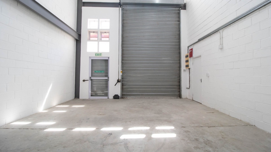 To Let Commercial Property for Rent in Woodstock Western Cape
